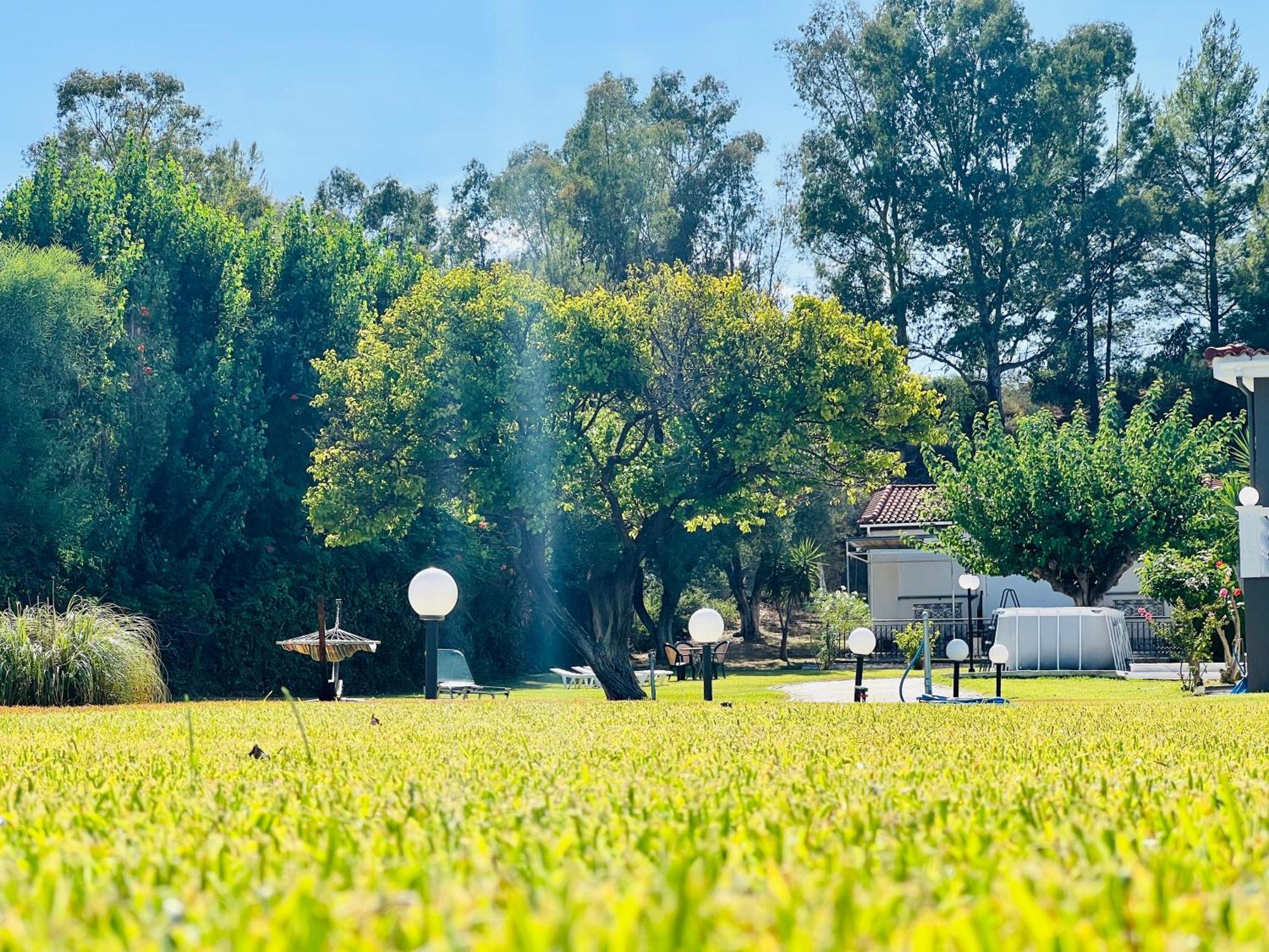 Gazonia Family Estate Otel Skala  Dış mekan fotoğraf