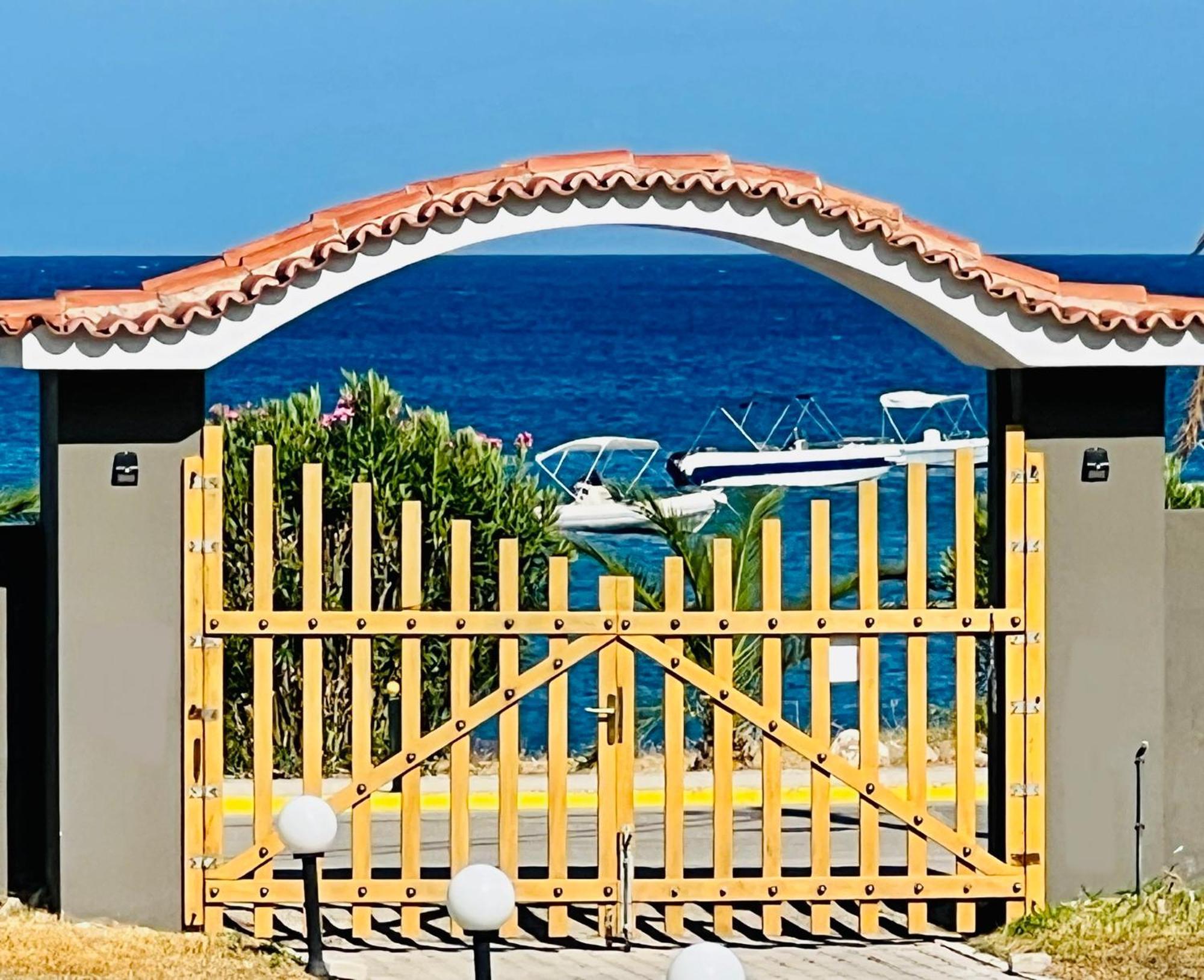 Gazonia Family Estate Otel Skala  Dış mekan fotoğraf